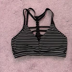 VS sport sports bra